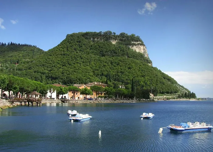 Casa Minerva Albisano